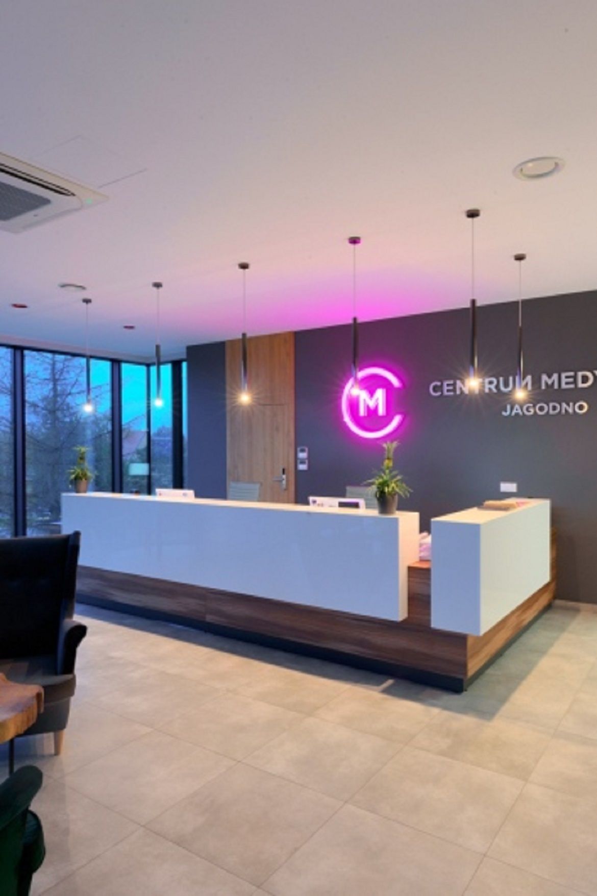 Usługi Pielęgniarskie Cm Magnolia Jagodno-1