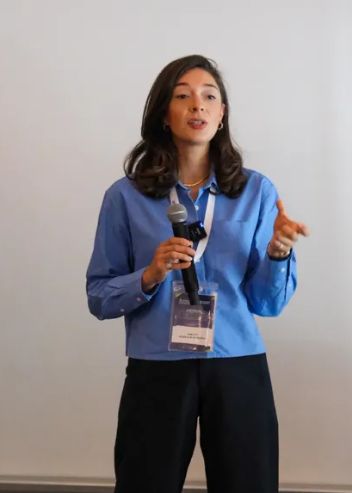 Gözde Nur Artıkoğlu-11