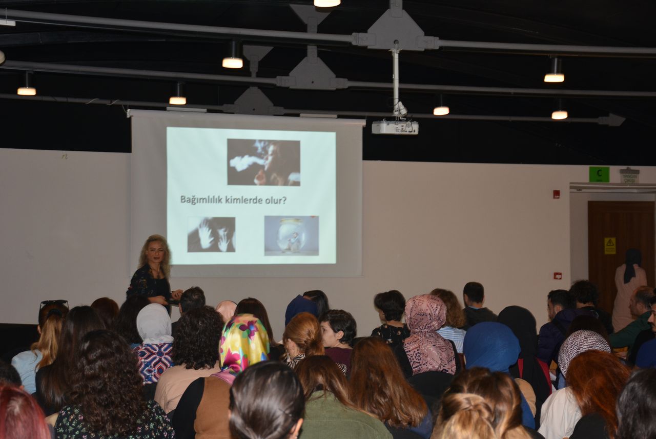 Işıl Göğcegöz-8