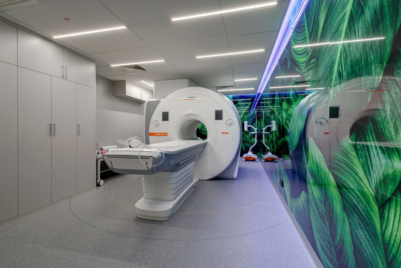 Rezonans Magnetyczny Enel-Med Domaniewska-0
