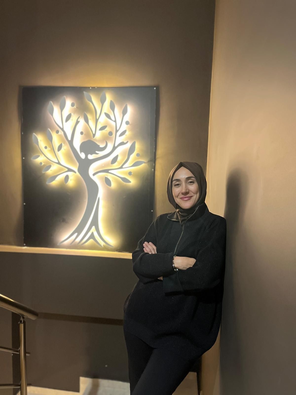 Meral Tuğba Çimşir-0