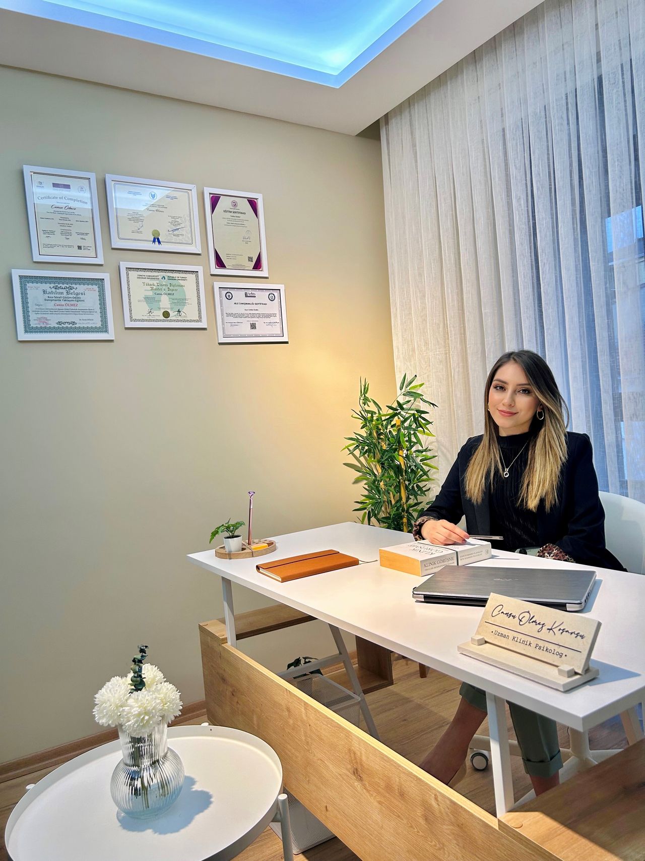 Cansu Ölmez Koşarsu-5