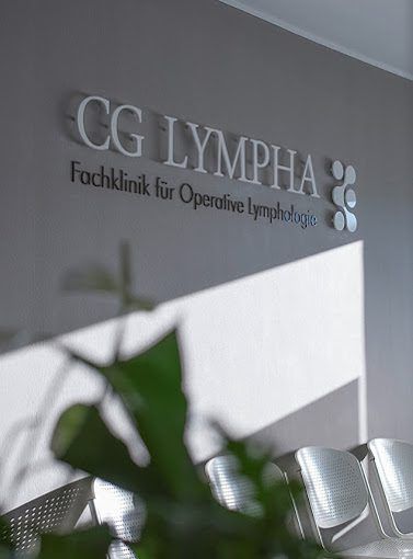 Véronique-Viktoria Chataline-0