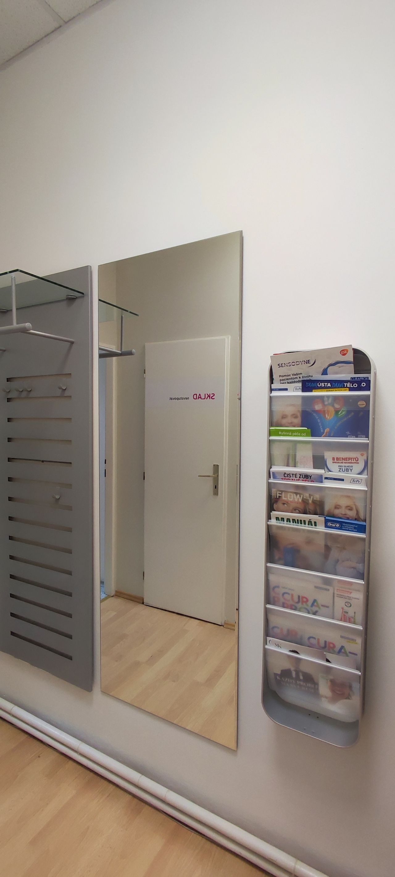 Eva Kmentová Dis. Et Dis.-3