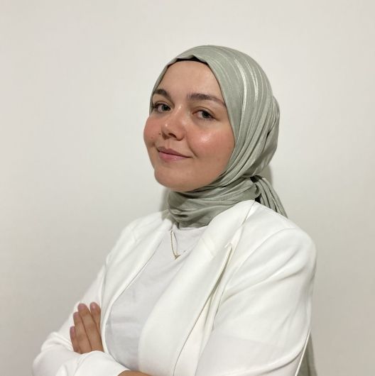 Elif Nur Türksoy Kıcık-0