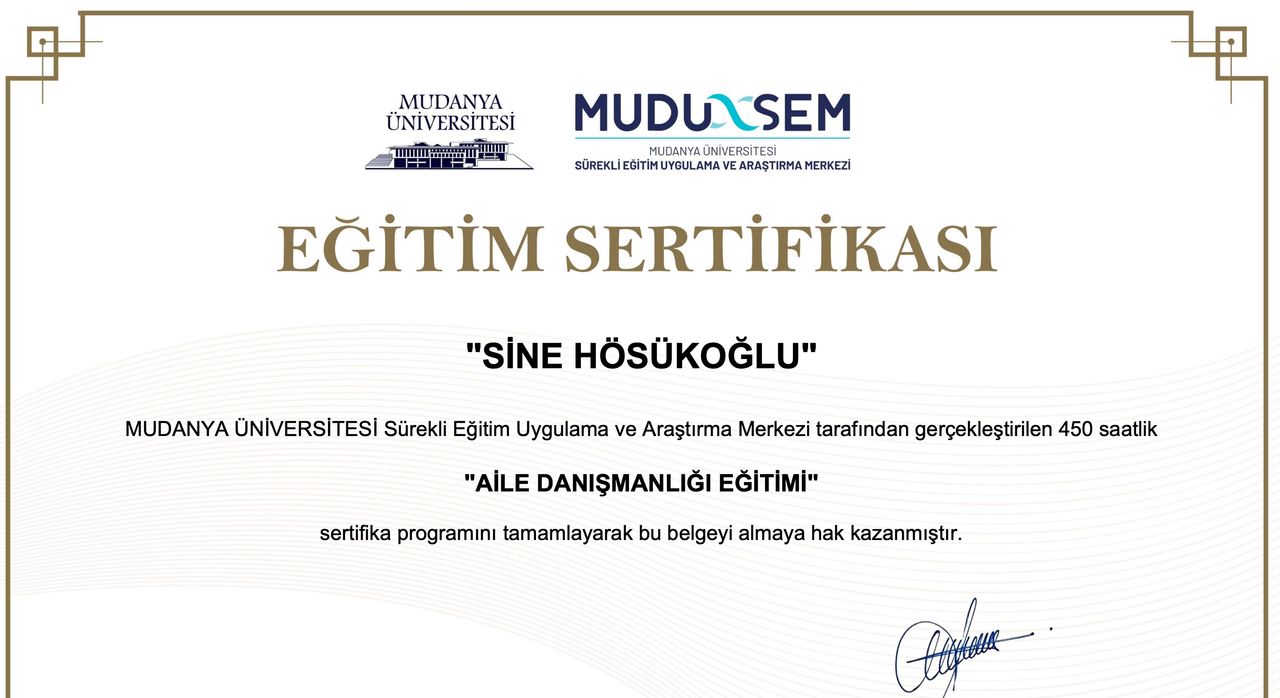 Sine Hösükoğlu-4