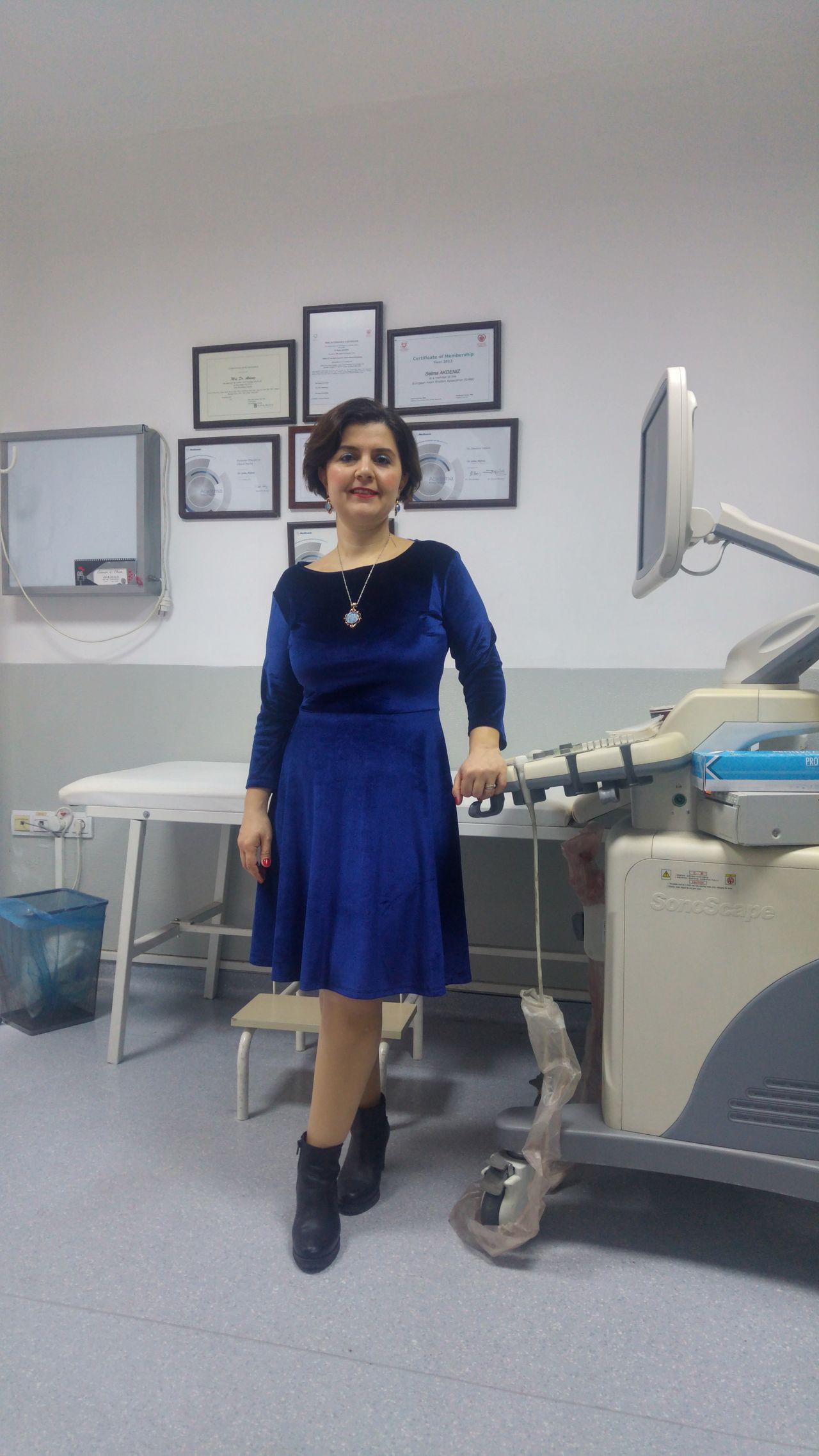 Selma Akdeniz Oskay-0