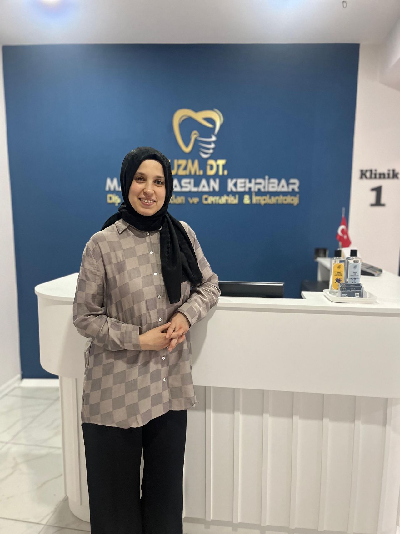 Malike Aslan Kehribar-5