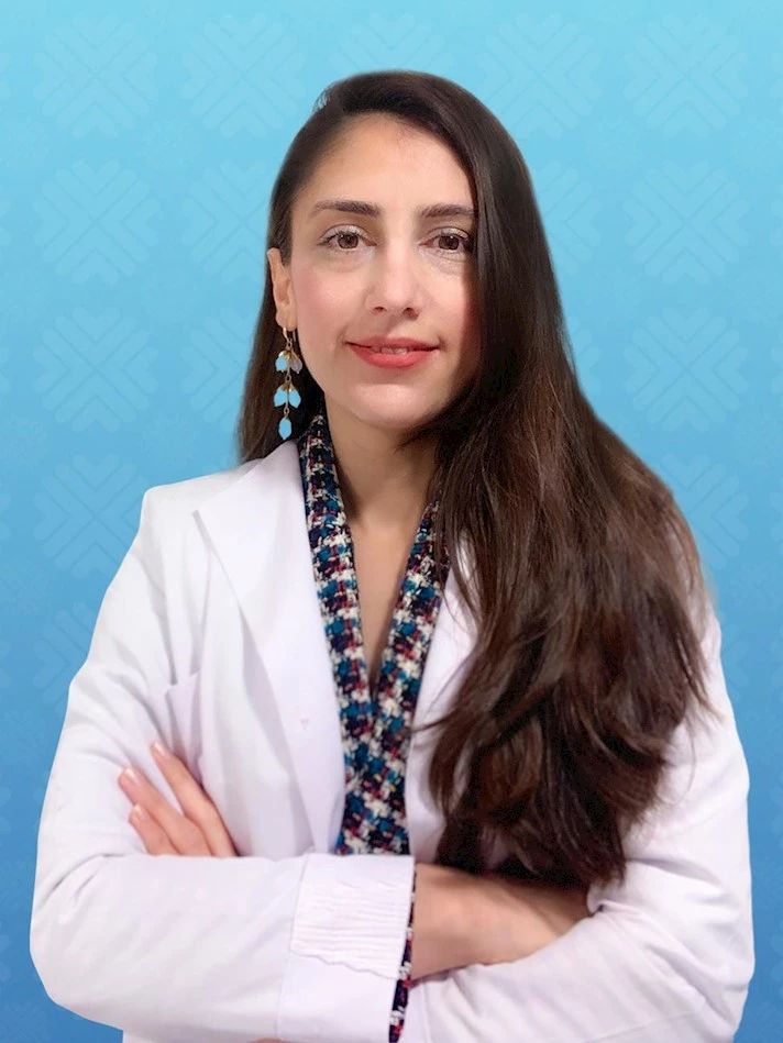 Zeynep Akçöltekin-0