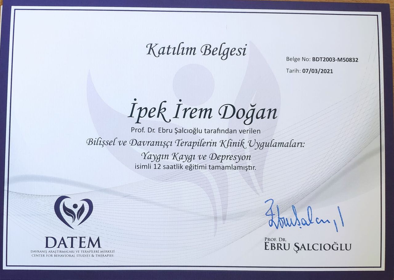 İpek İrem Doğan-24