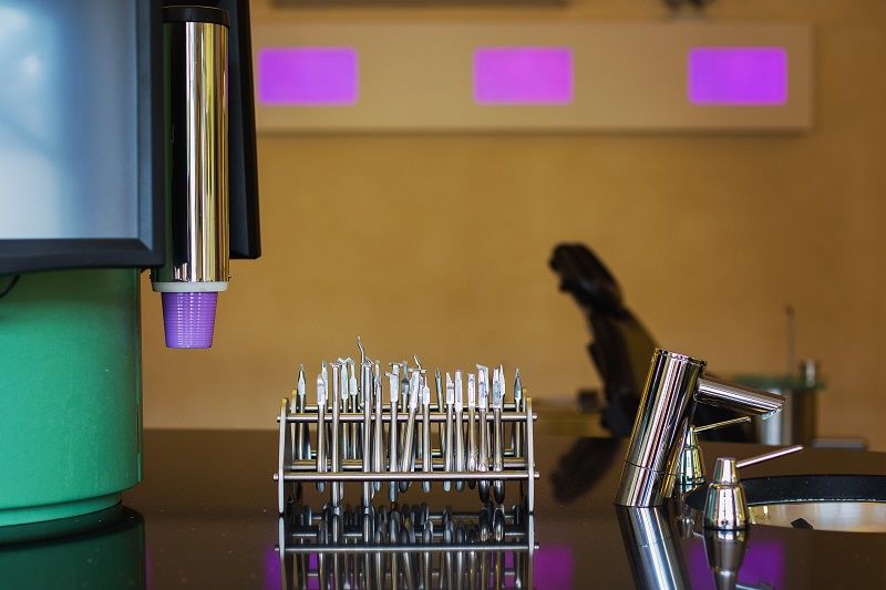 Mirko Van Den Bruck-7