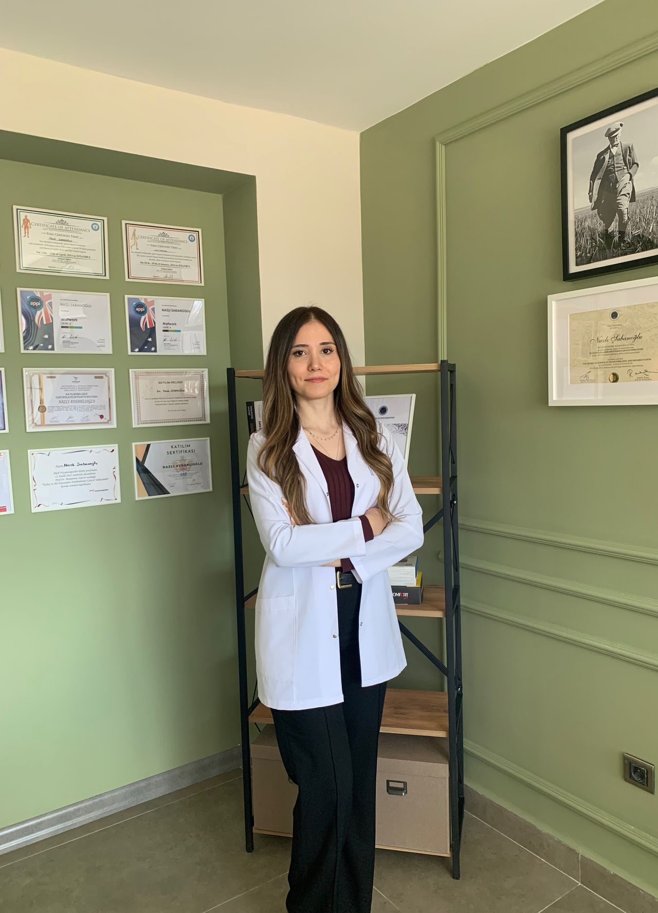 Nazlı Avdanlıoğlu-0