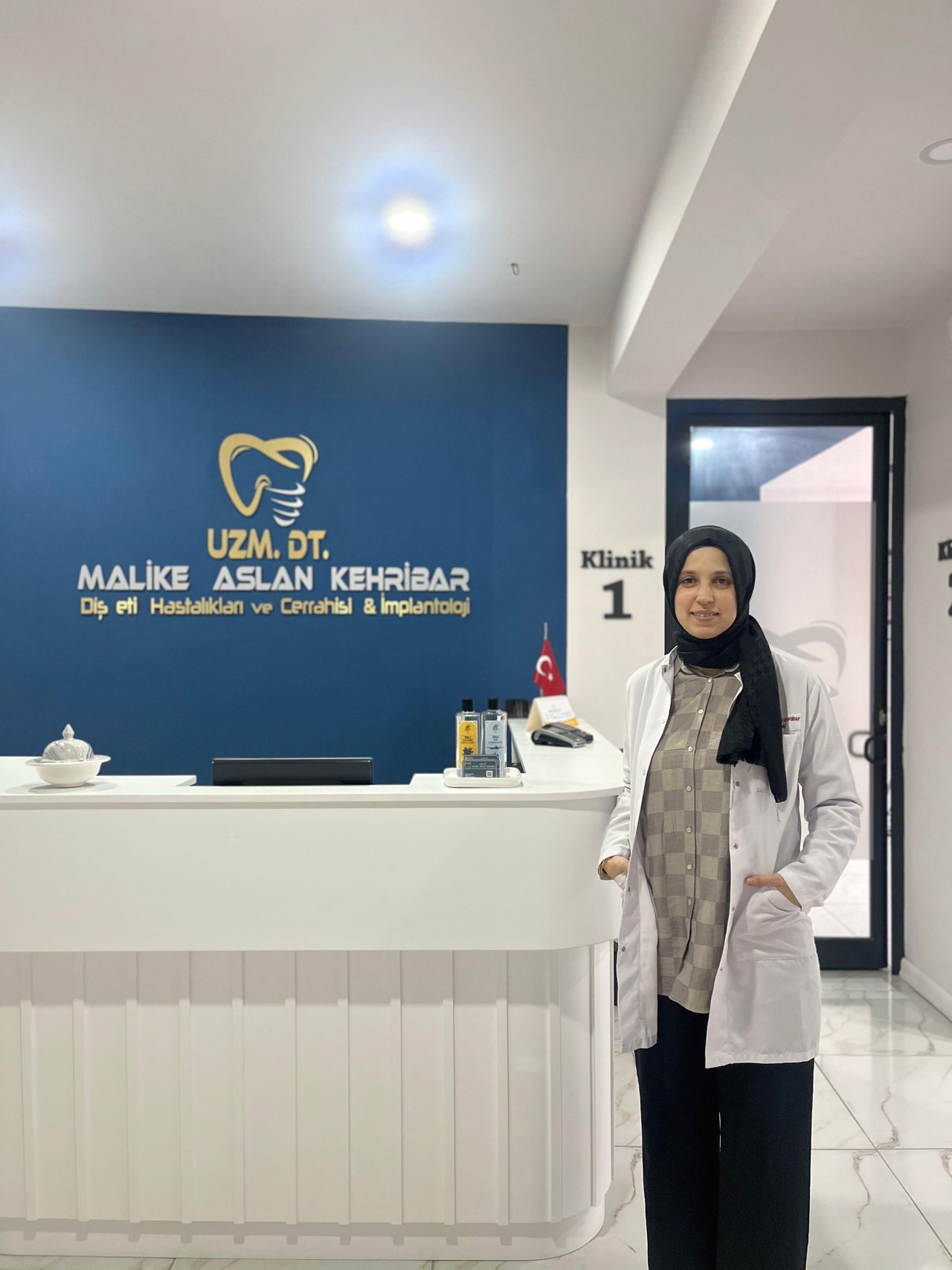 Malike Aslan Kehribar-4