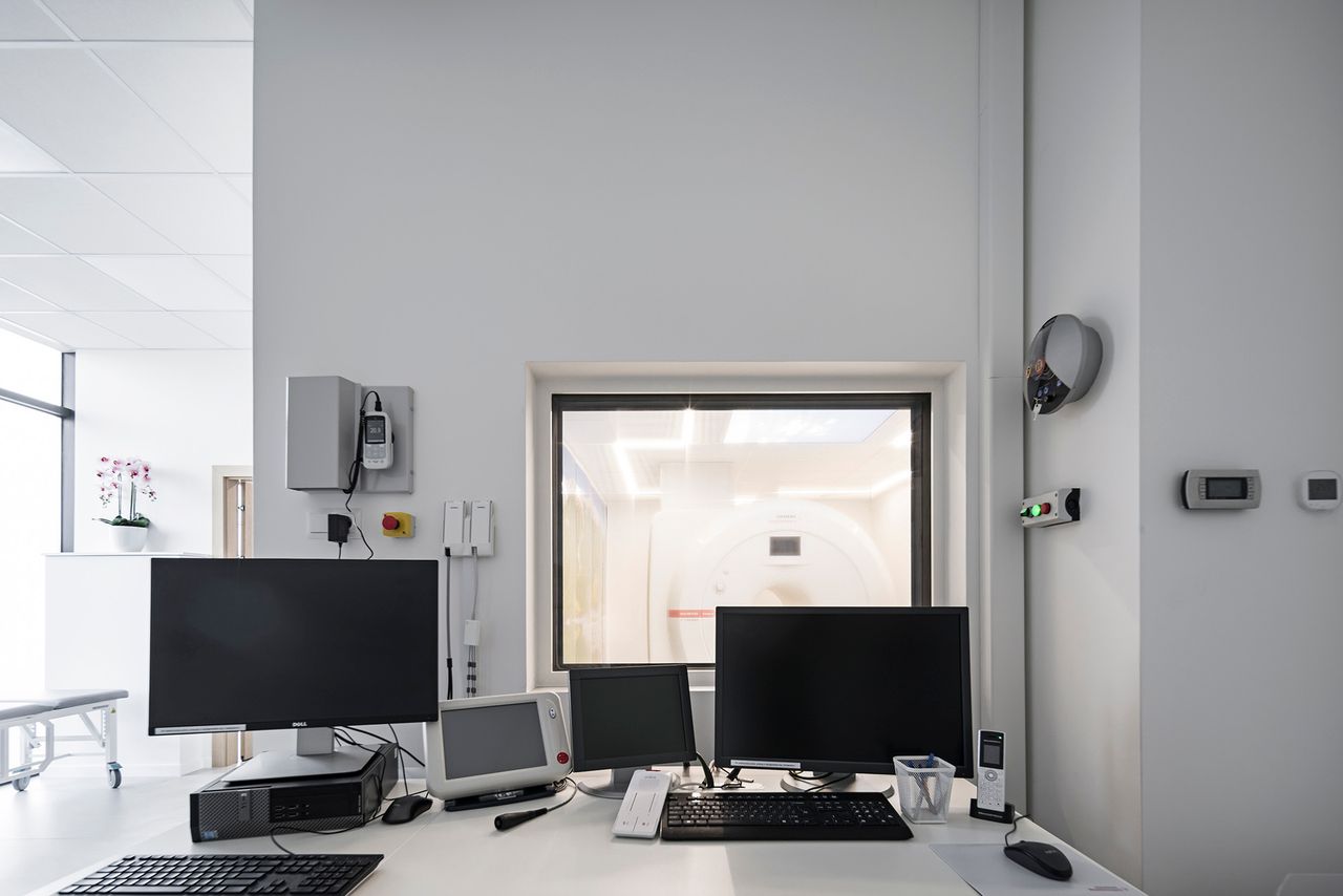 Pracownia Rezonansu Magnetycznego Mri-Lab Centrum Medyczne-2