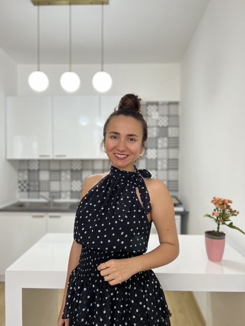 Elif Şahin Ayhan-12