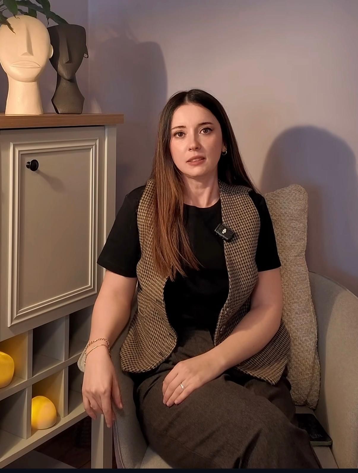 Özge Gül Geli̇rgün-1