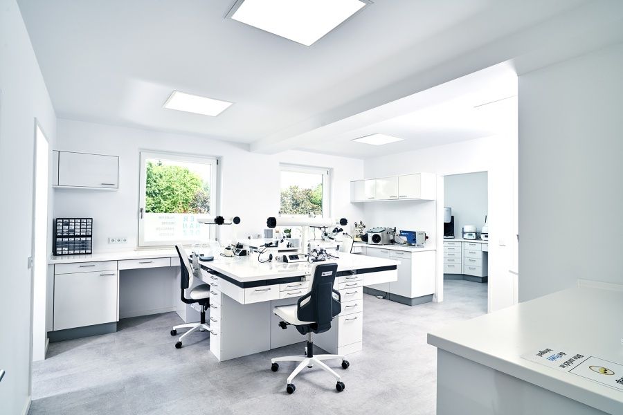 ,M.sc. Fernando E. Fernandez-3