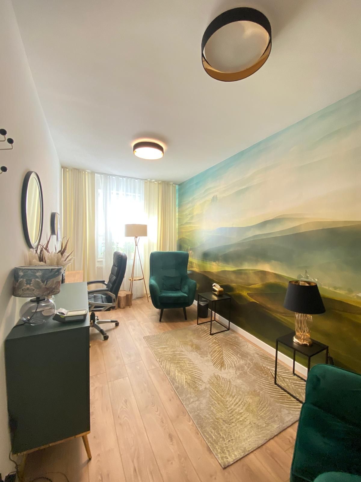 Dominika Radomska -Talar-3