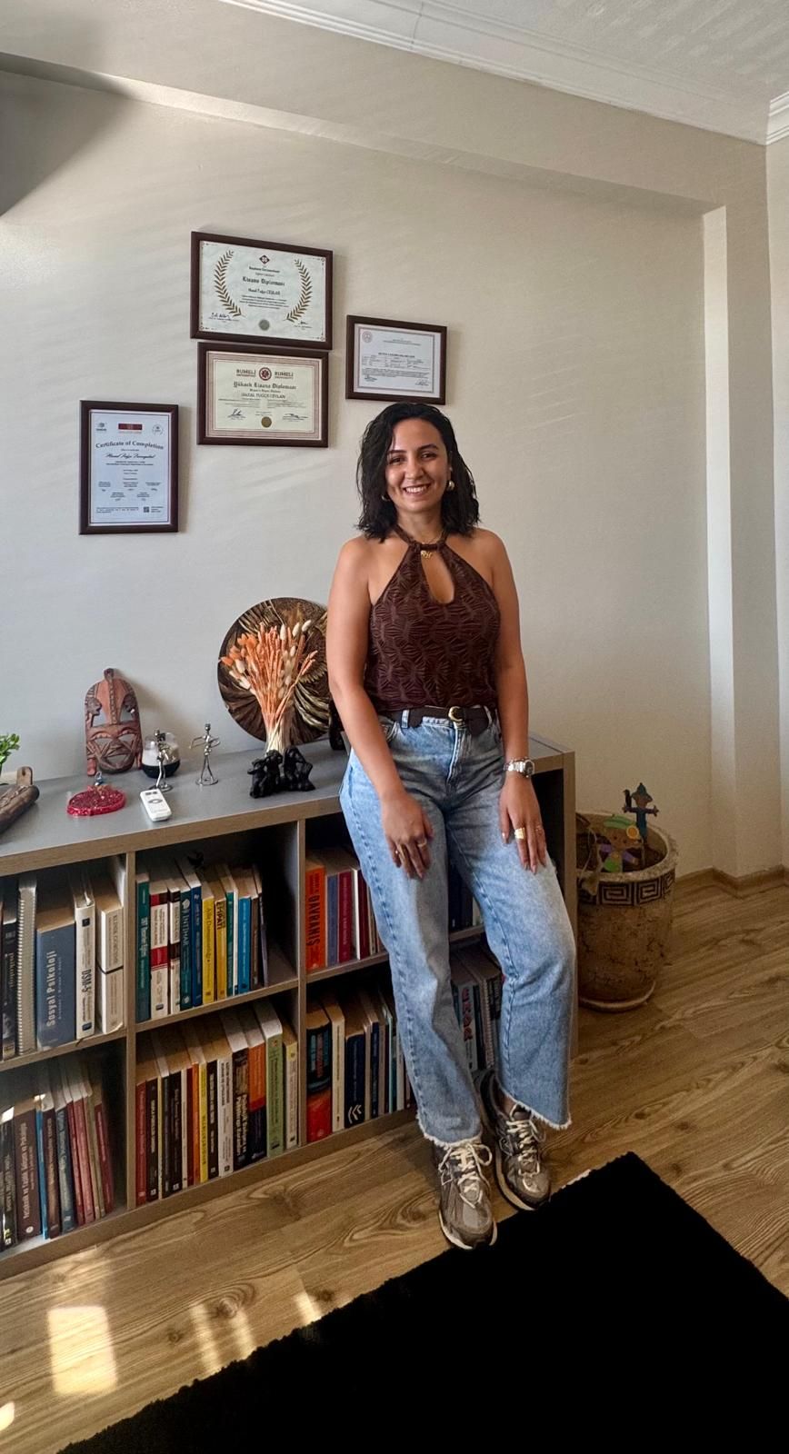 Hazal Tanrıyakul-4