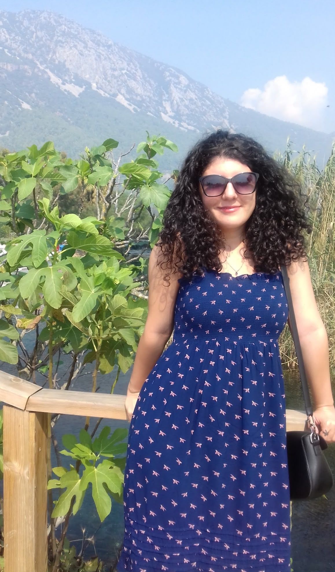 Aysel Yaşasın Toprak-0