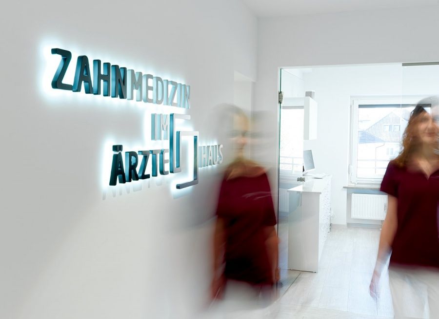 (D.m.d) Oliver Spitz-11