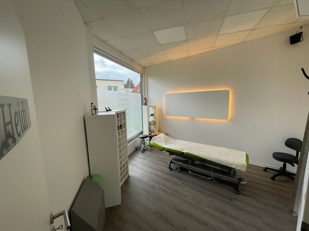 Alexander Oecknick-2