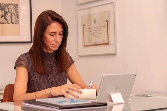 Ana María De La Calle García-0