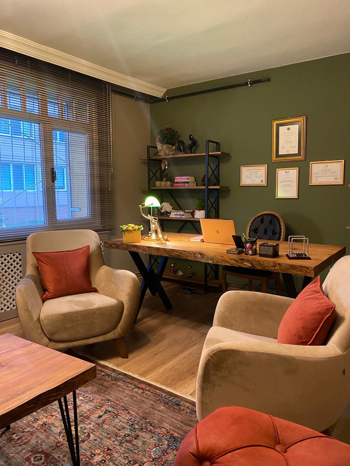 Çisil Nazlıoğlu-1