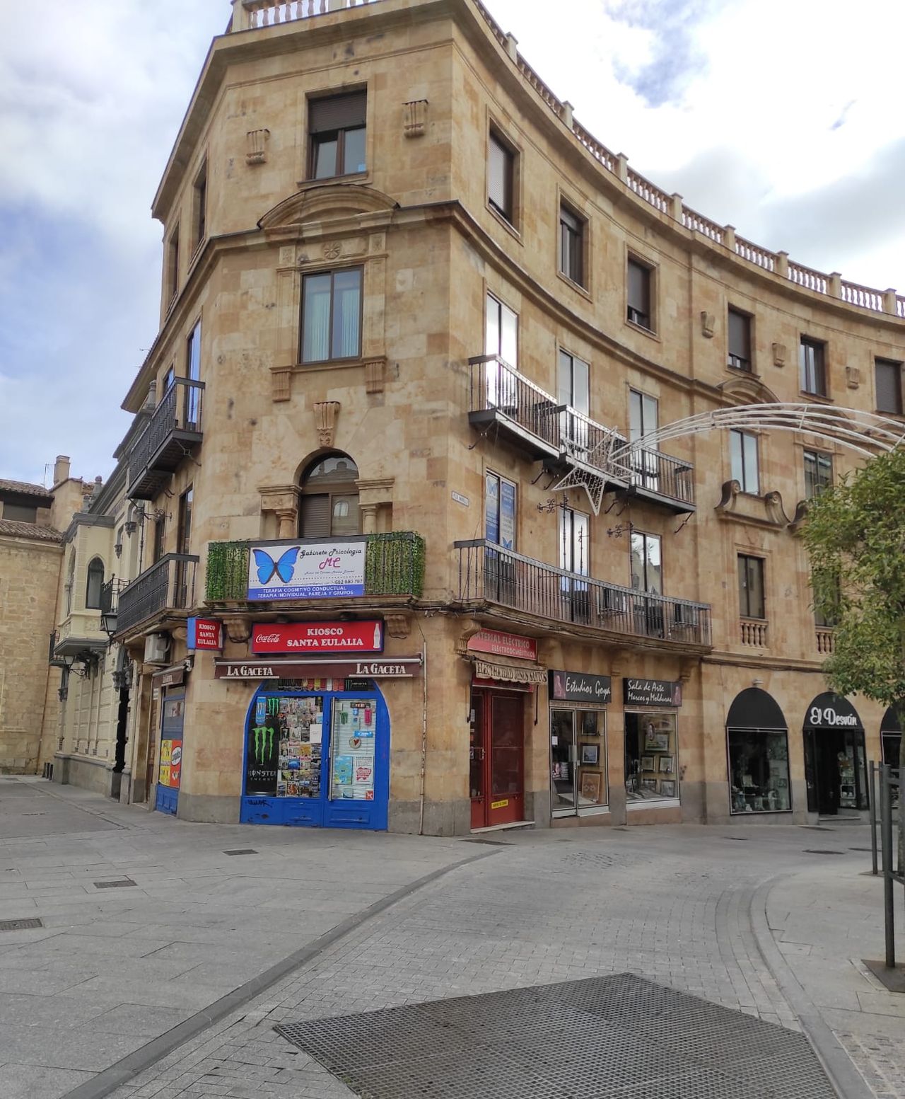 María Del Carmen Martín Limorti-12