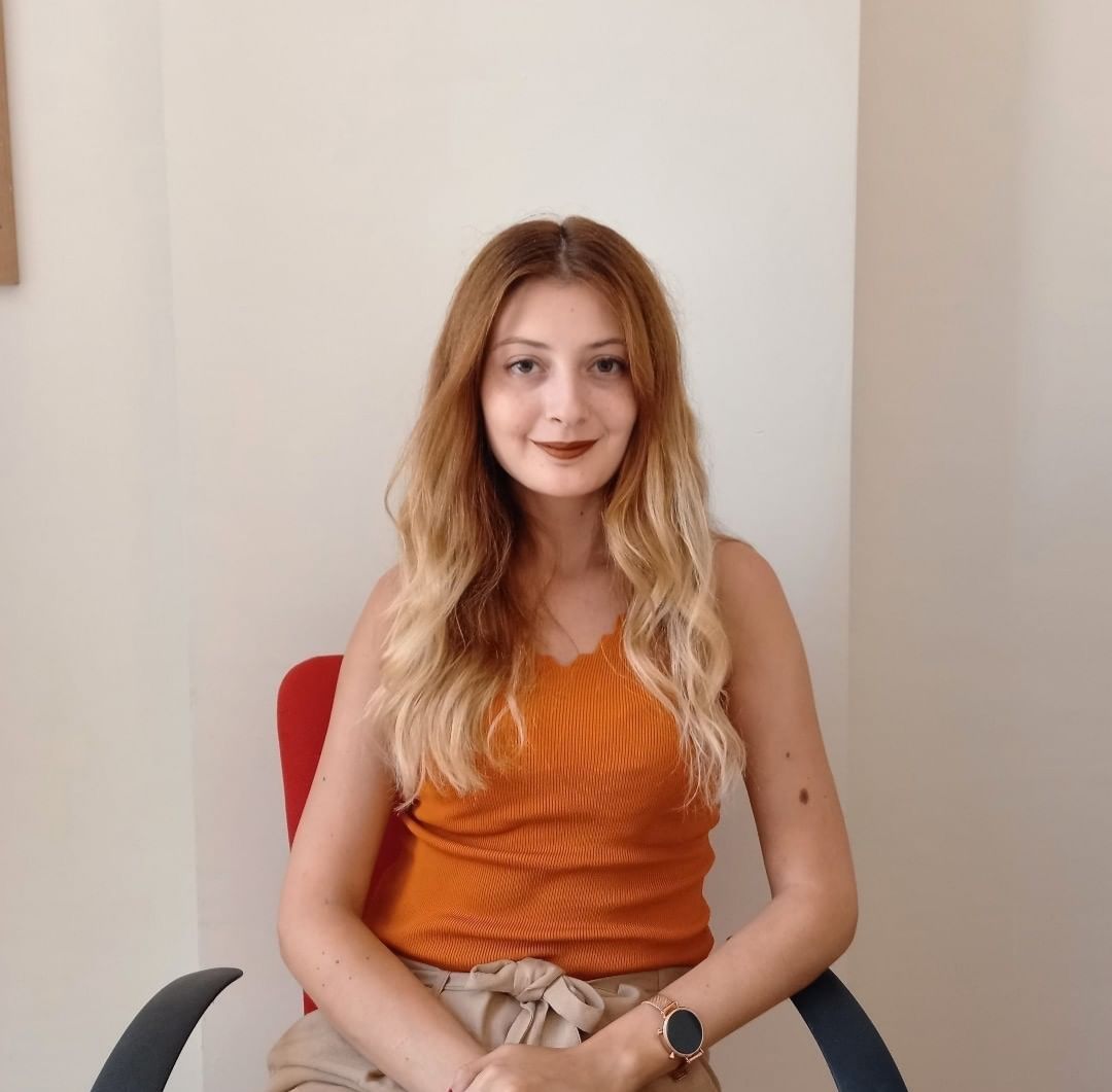 Begüm Altunbaş Sarıgöl-3