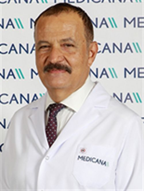 Metin Akıncılar-0