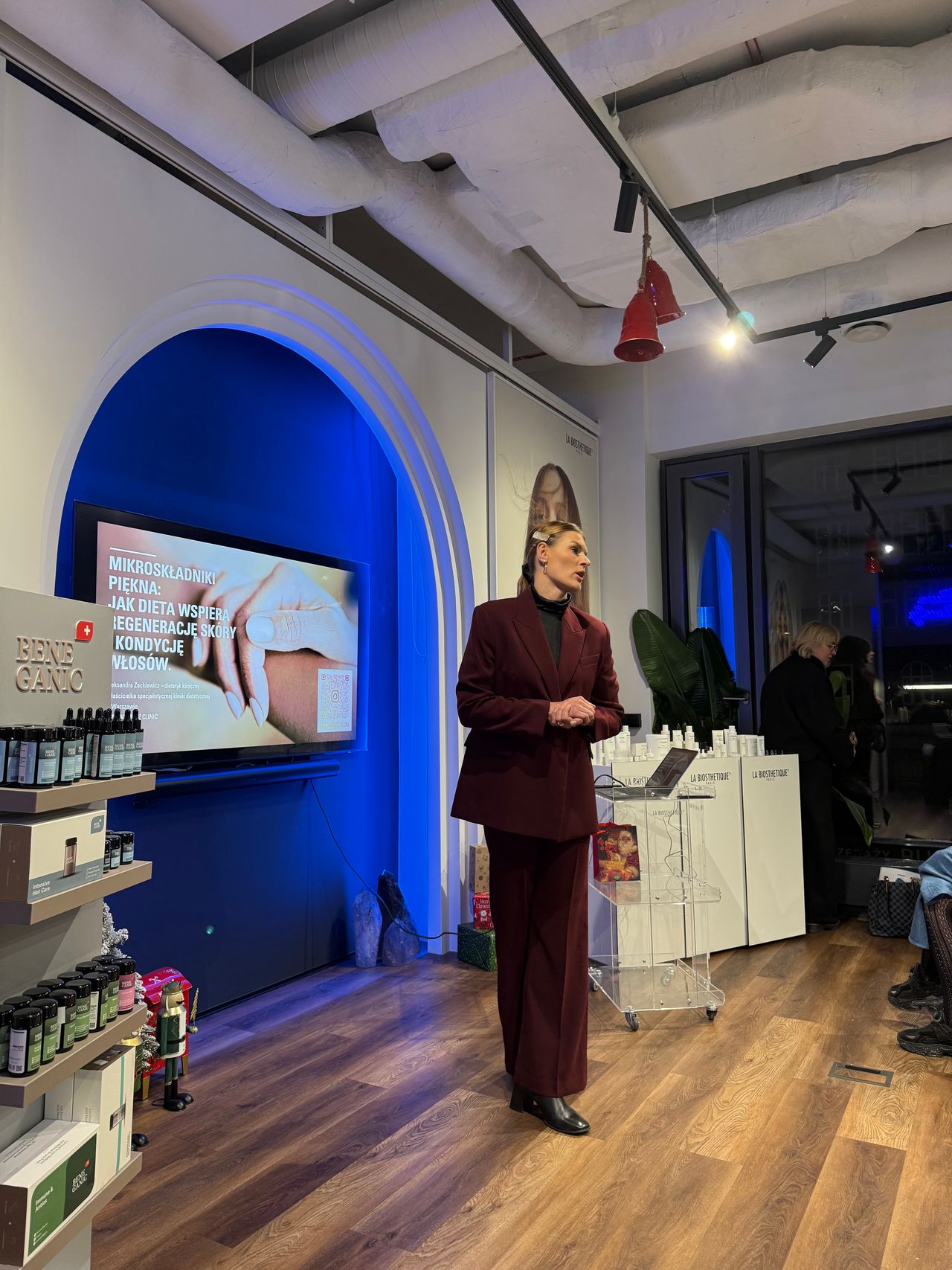 Aleksandra Zackiewicz-4