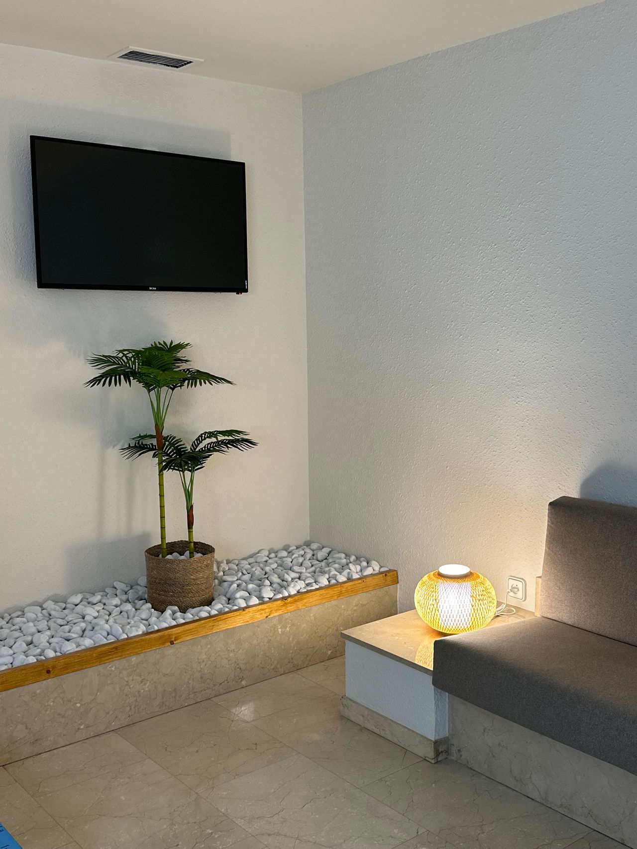 Jesus Escamilla Mos-3