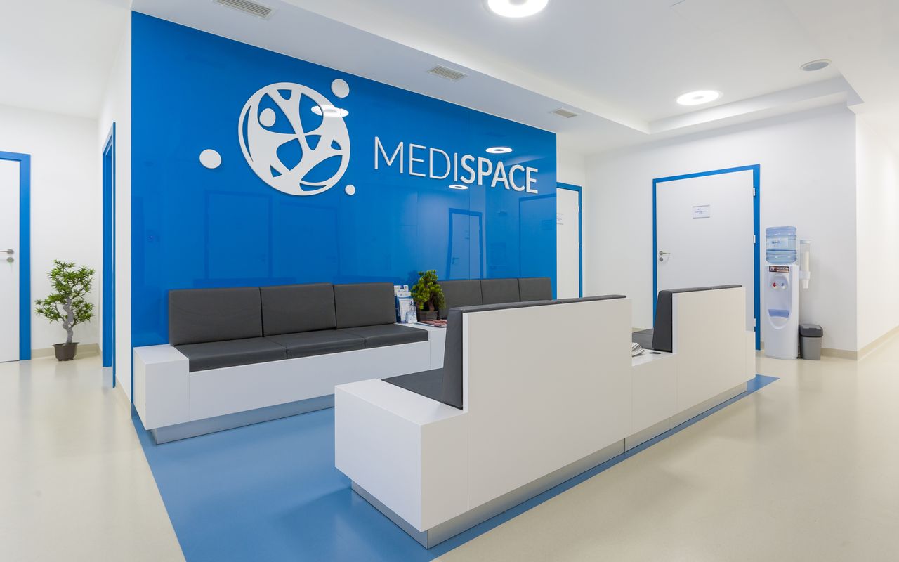 Agnieszka Szarowska-0