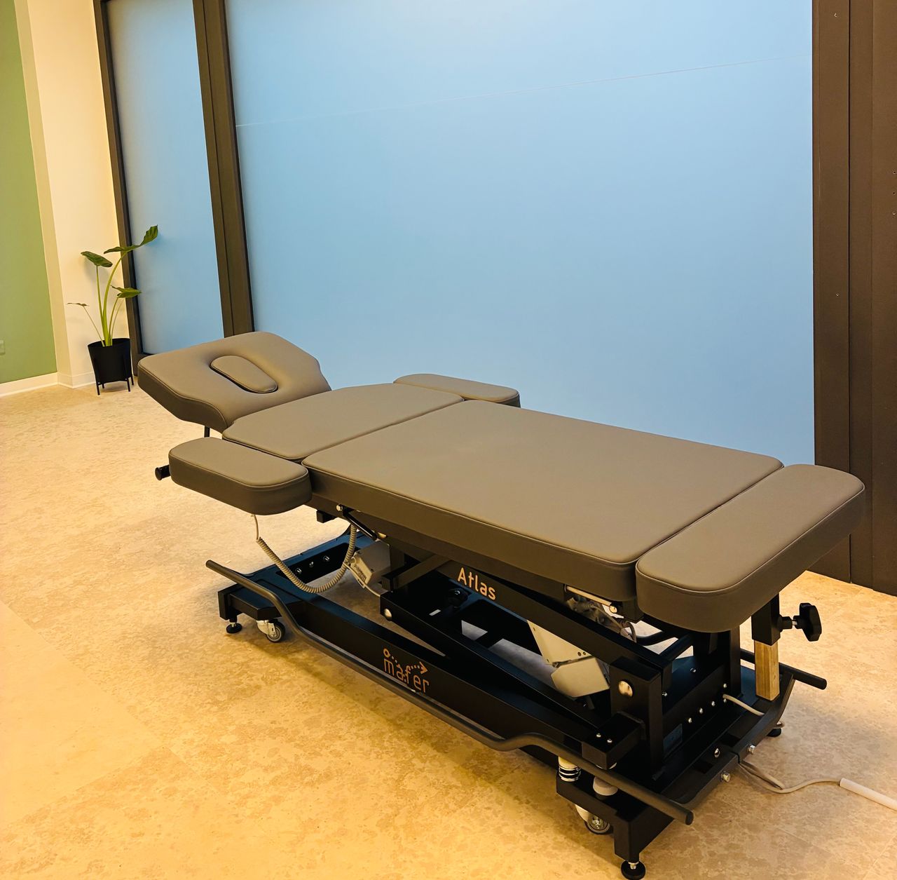 Serhiy D'avino Hayas-4