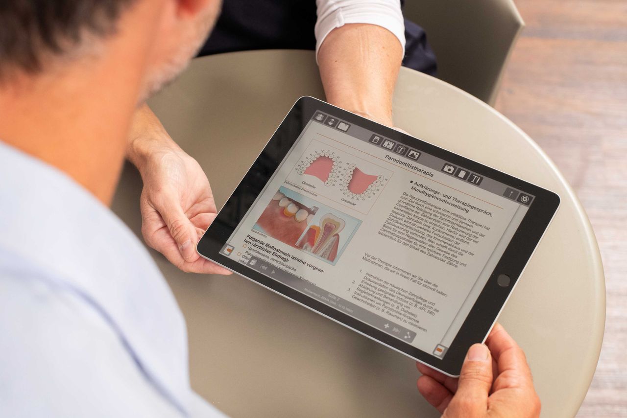 Christiane K.e. Feinen-12