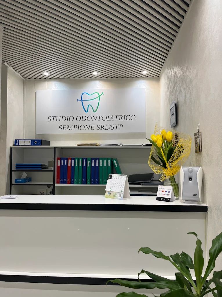 Odontoiatria Sempione 2-3