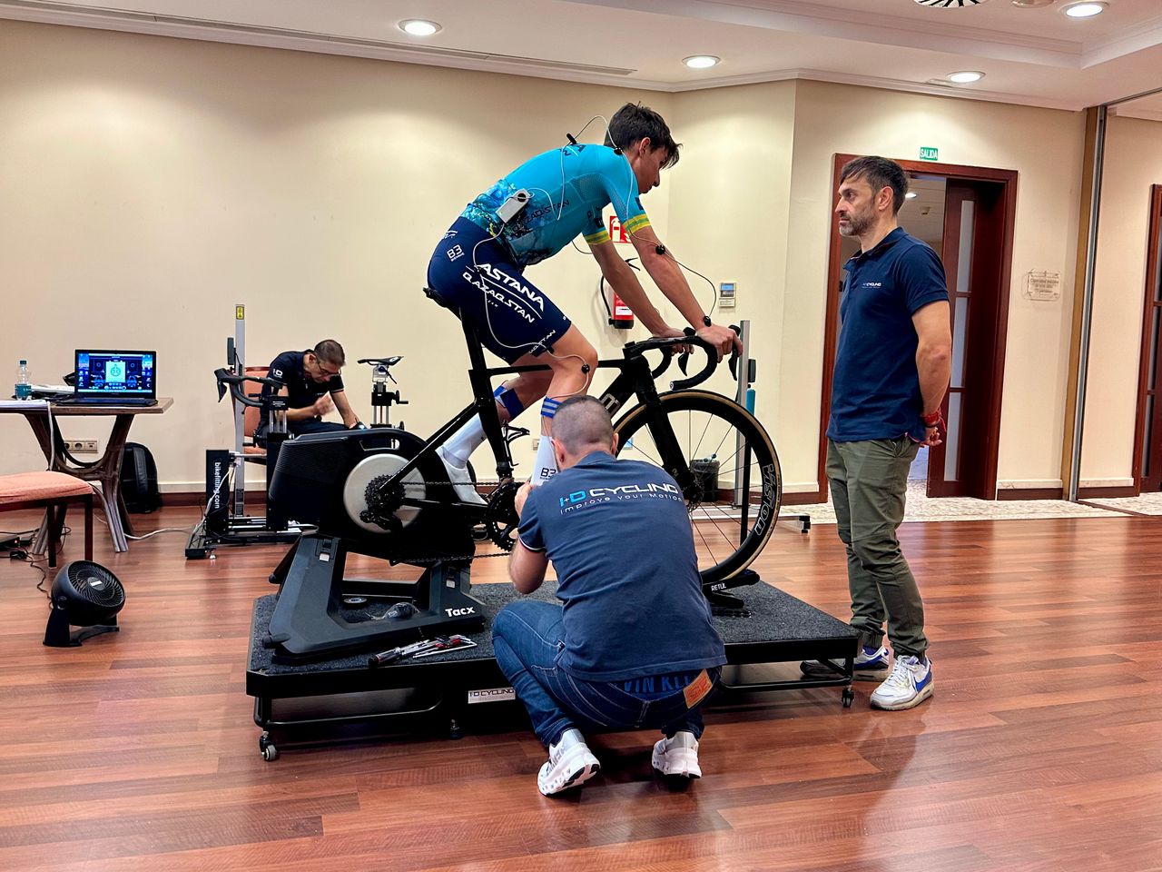 Gustavo Santos Hernández-5