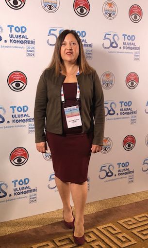 Zeynep Özbek-4