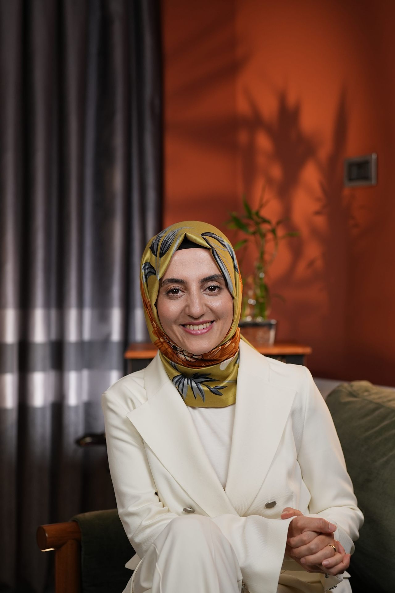 Tuba Bilbay Kaynar-4