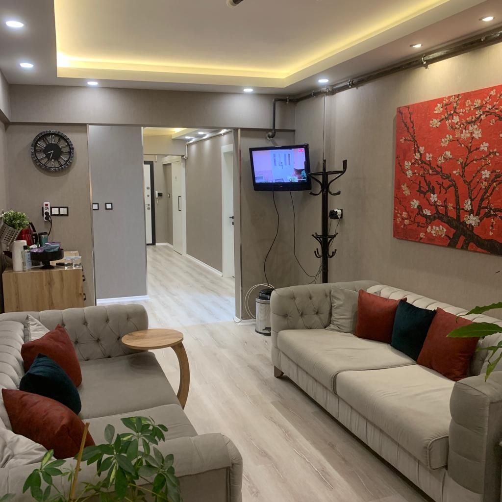 Beyzanur Tekinkaya-1