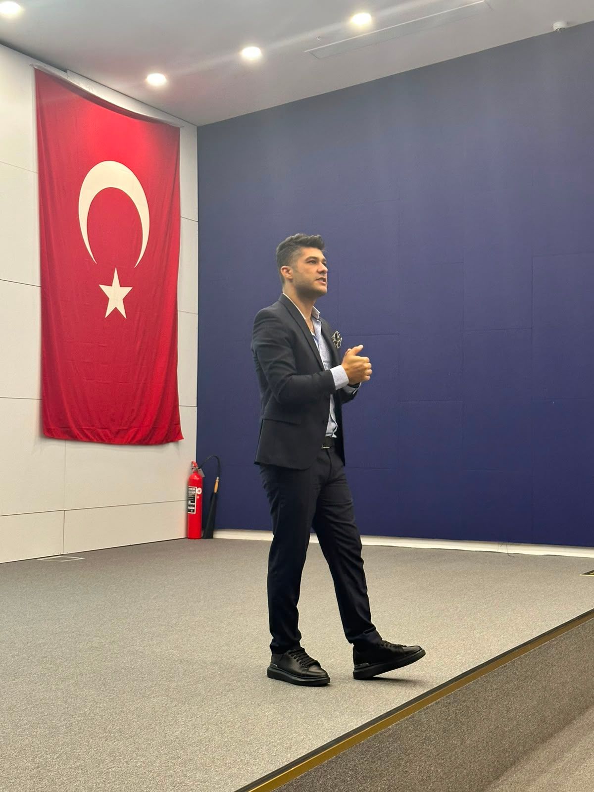 Yücel Şavklı-13