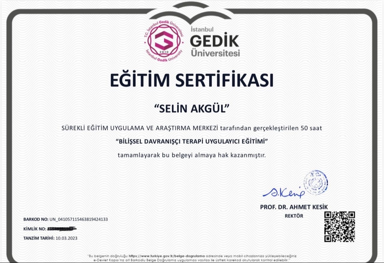 Selin Akgül Satılmış-1