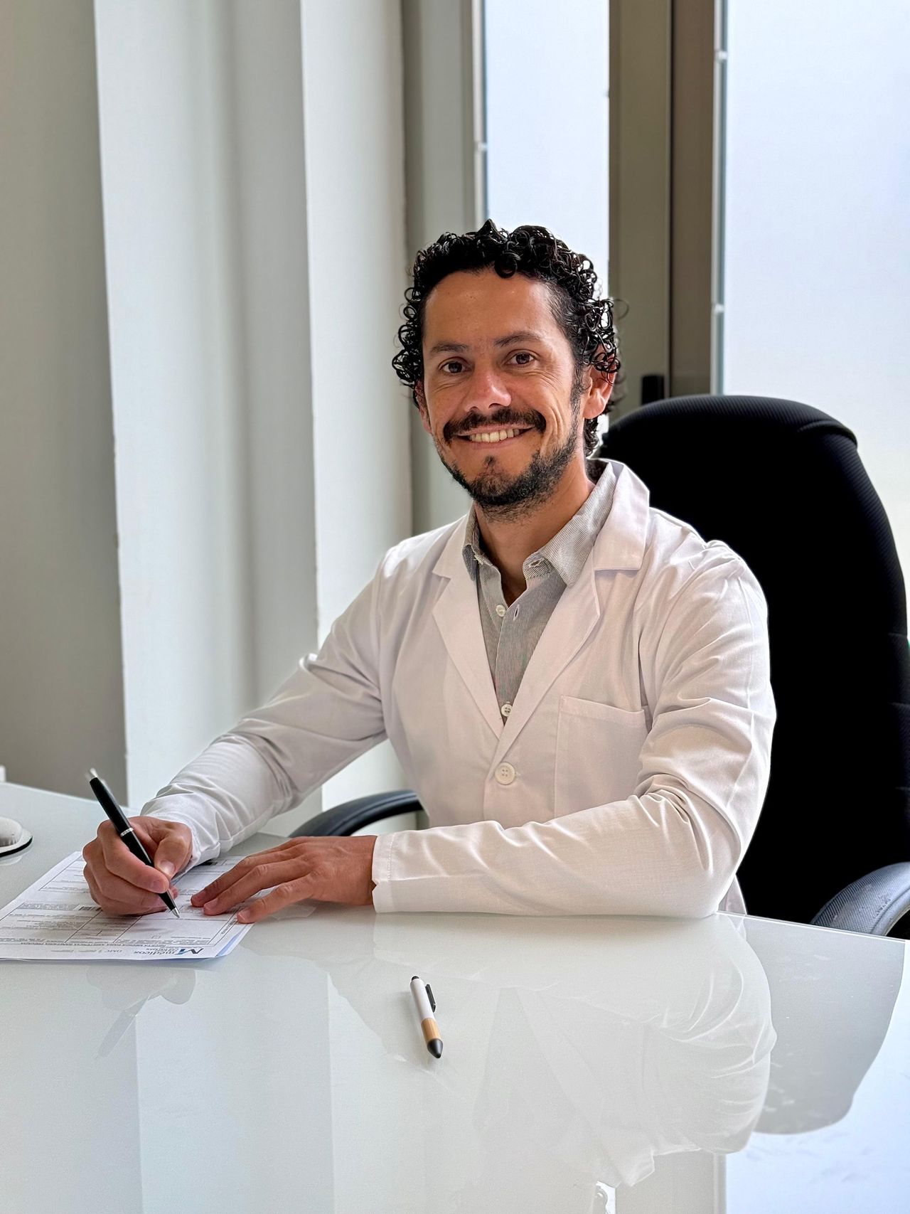 Héctor Almeida Merino-5