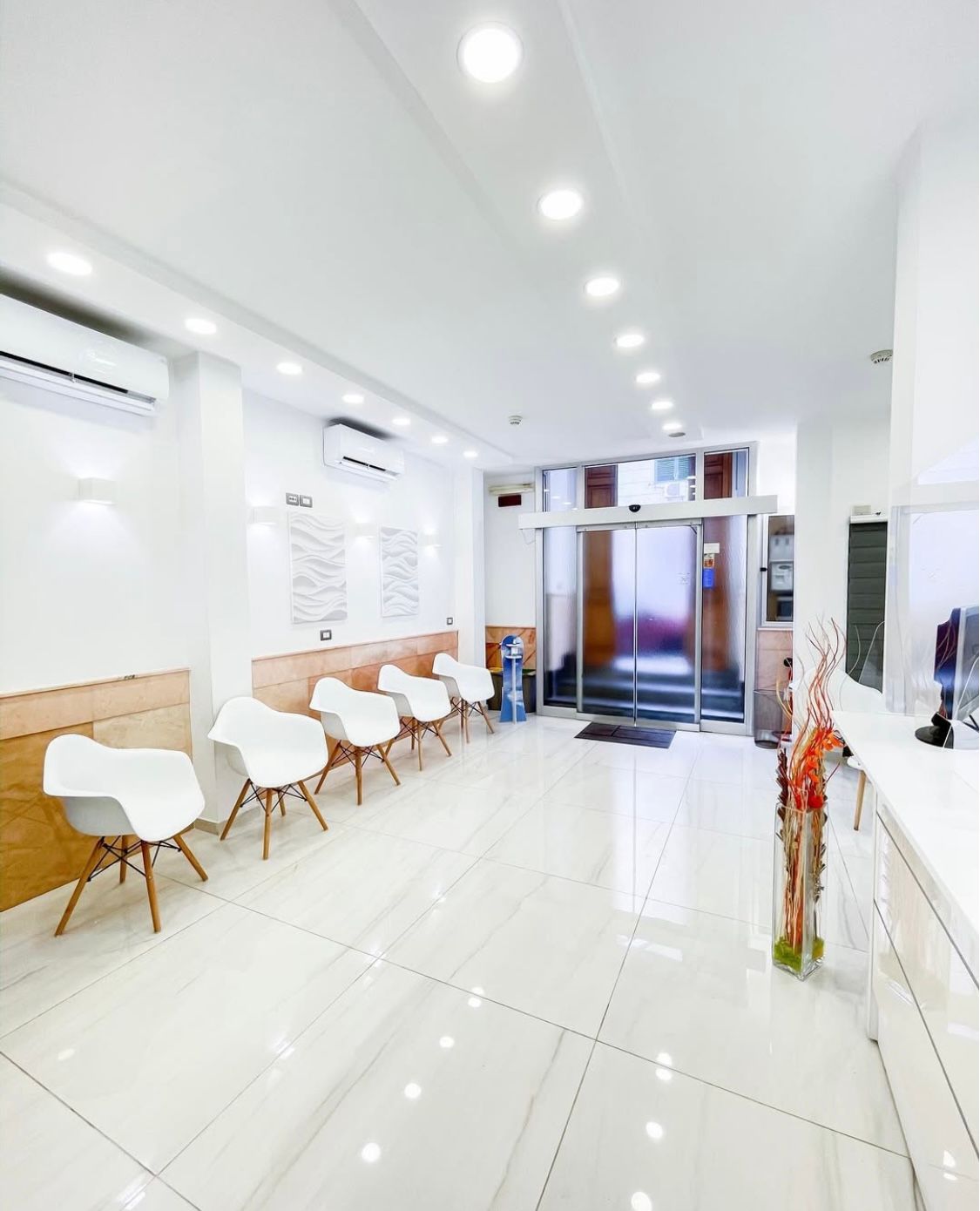 Raffaela Esposito-17