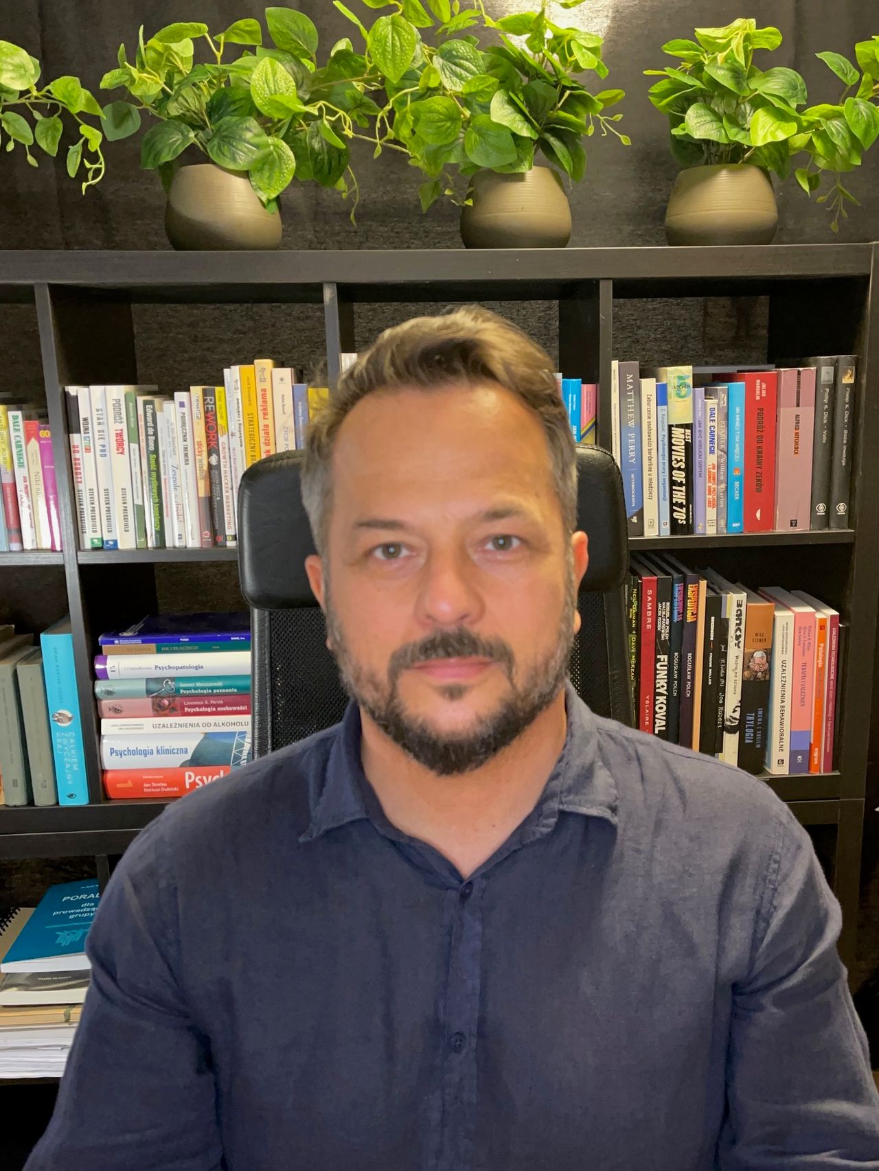 Alek Cierpiałkowski-0