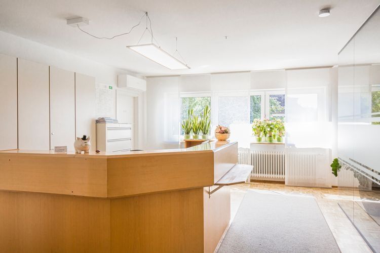 Dr. Med. Univ. Sonja Inderesi-3