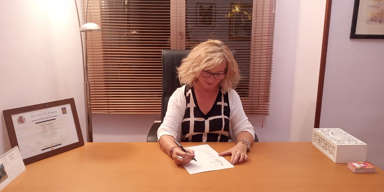 Esther Alcaraz Petit-0