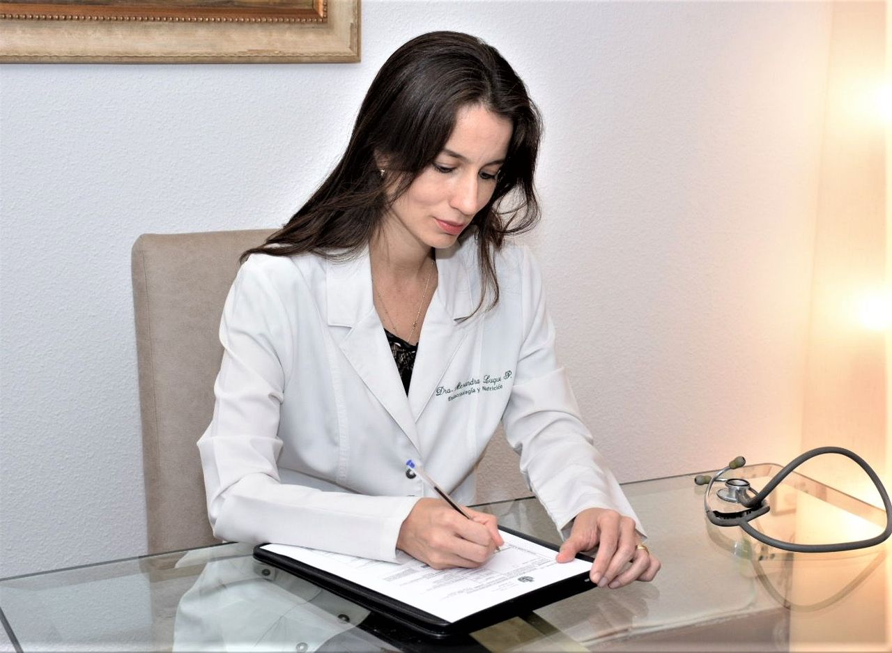 Alessandra María Luque Pazos-1