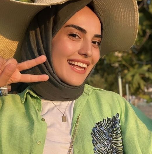 Büşra Ağcan-0